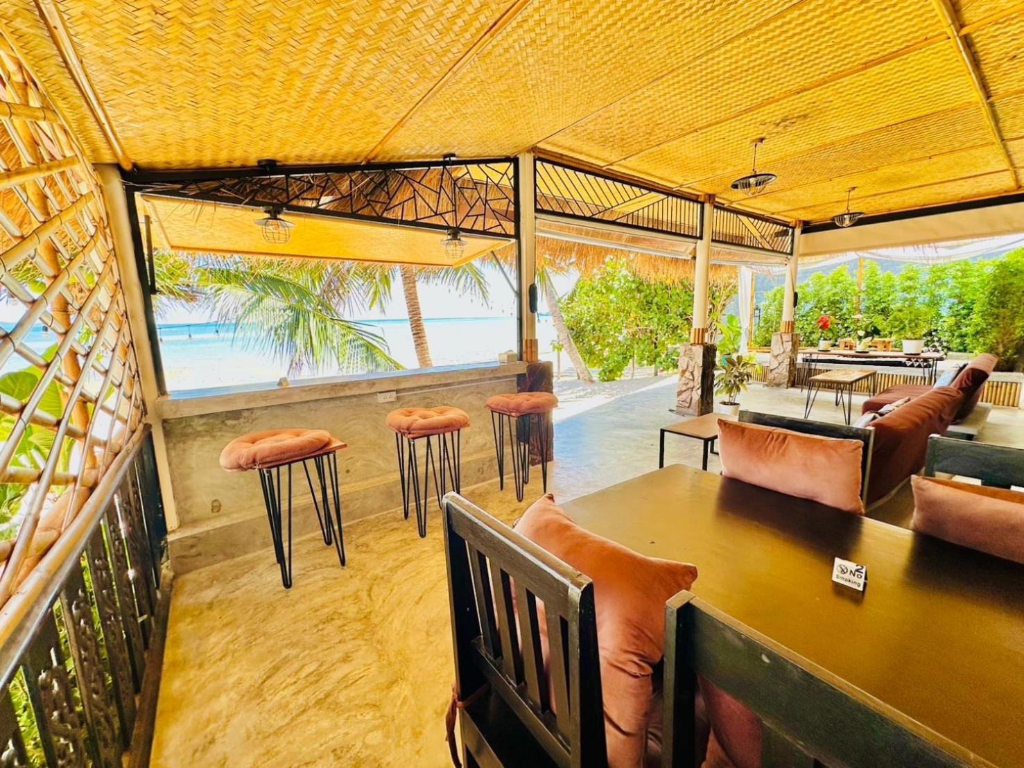 The Scenery Beach Resort Baan Khai Exterior photo